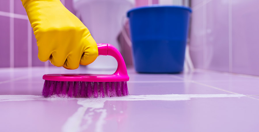 detersivo per lavare al meglio i pavimenti di casa